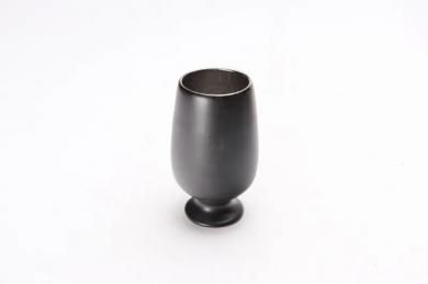 ★【20％OFF】アウトレット　陶悦窯　黒マット内銀塗り　しずく高台盃
