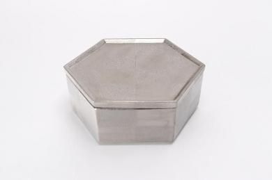 ★【20％OFF】アウトレット　プラチナ市松　六角蓋物