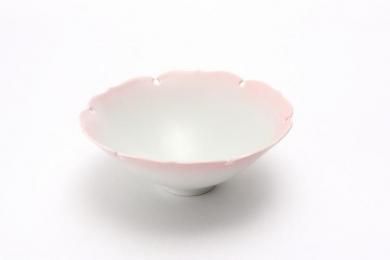 ★【20％OFF】アウトレット　白マットピンク吹　雪輪深小鉢