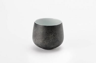 李荘窯の器 こだわりの染付｜有田焼窯元 李荘窯
