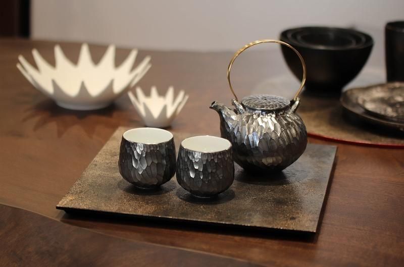 ☆李荘窯 古色本銀彩槌目 凛仙茶 - 有田焼の通販サイト 丸兄商社