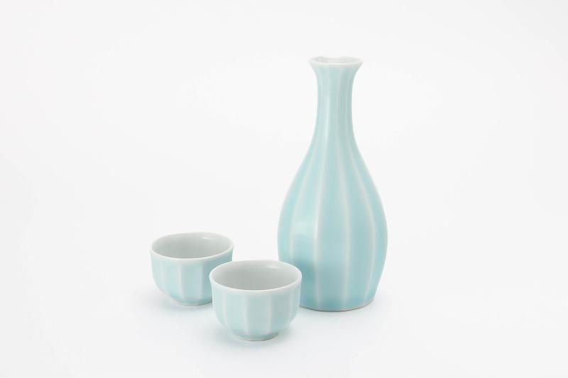 ☆聖陶苑 青白磁 面取り一合徳利