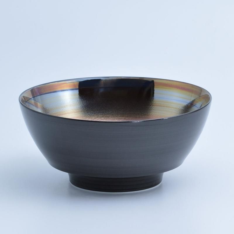 黒塗南蛮パール | ラーメン鉢レンゲセット - 有田焼のまるぶん
