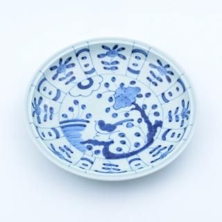 芙蓉手文 4.5寸皿 | ZOA プライムシリーズ - 有田焼のまるぶん 芙蓉手文 4.5寸皿 | ZOA プライムシリーズ - 有田焼のまるぶん