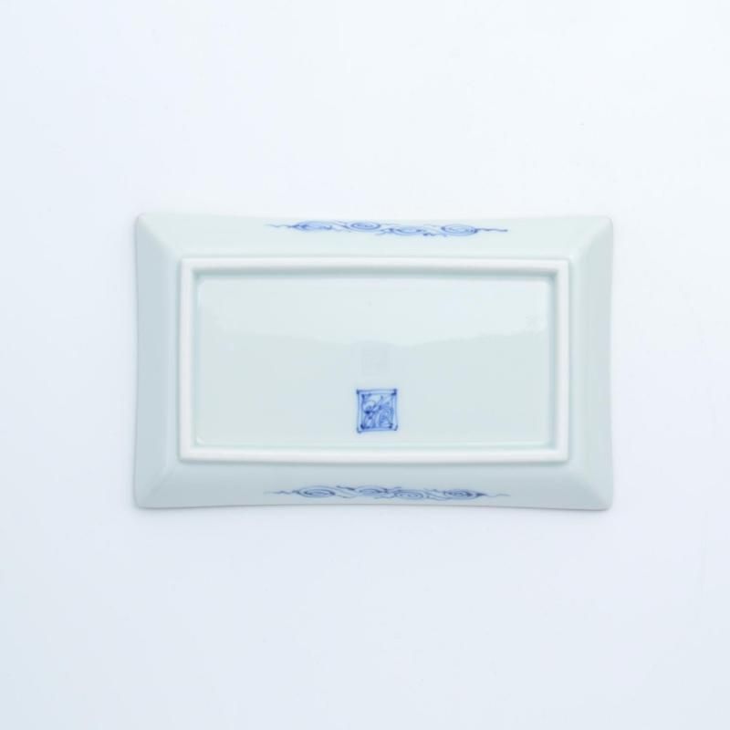 ☆染付 蛸唐草文に波兎の絵長皿 口径 21cmx11cm☆ - 染付
