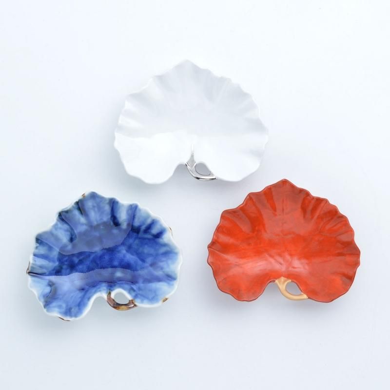 有田焼 福泉窯 つわ型小付　5枚セット 新品・未使用品 福泉窯 ツワ型小付 黄交趾/朱巻/白磁 | 和食器通販 有田焼 山忠