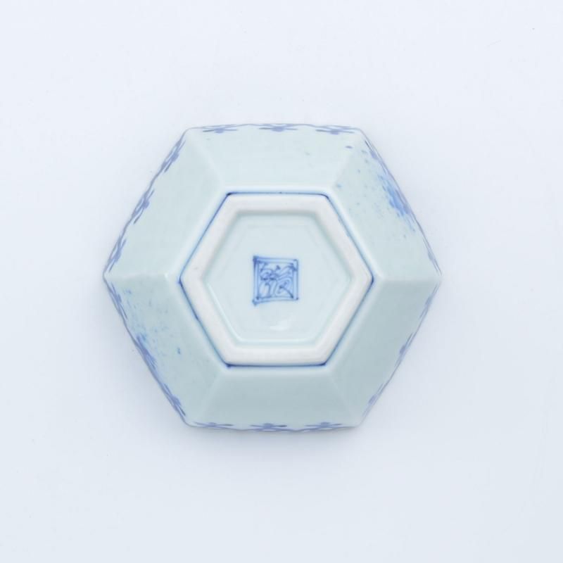 変り珱珞|六角小鉢 - 有田焼のまるぶんオンラインストア