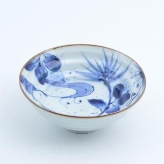 十草花散らし 菊型盛皿 | 福泉窯 - 有田焼のまるぶんオンライン