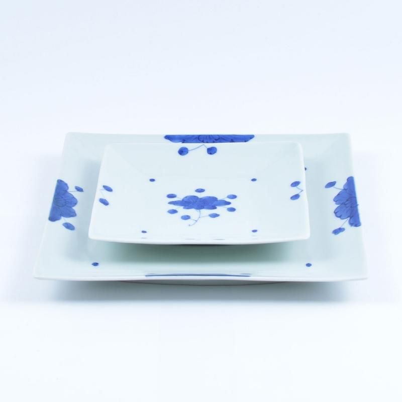 見込牡丹 正角皿 | 上品なデザイン - 有田焼のまるぶんオンライン