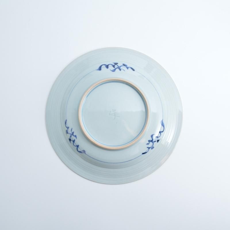 小花散し 8寸兜皿 | ハンドメイド - 有田焼のまるぶんオンライン