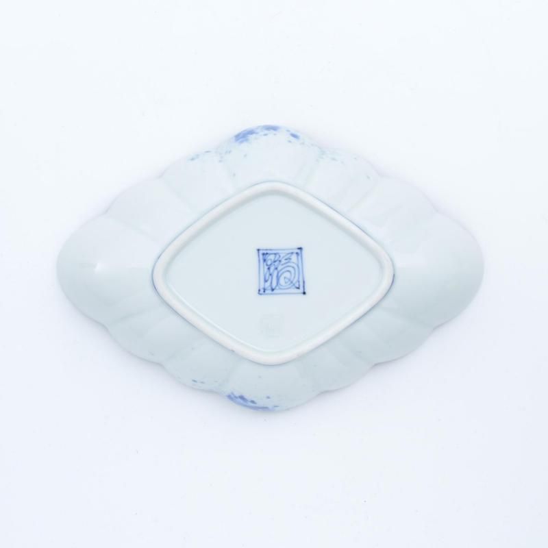 変り絵 菱型菊割向付 | 上品な食卓 - 有田焼のまるぶんオンライン