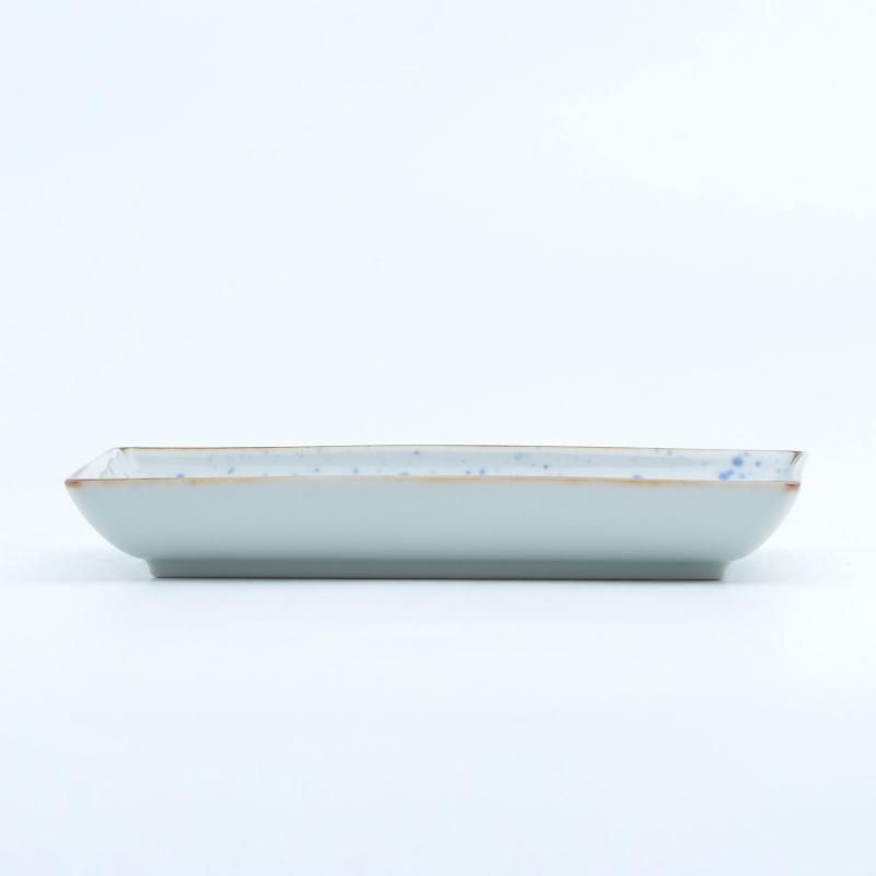 唐草角紋 小焼皿 | 福泉窯の伝統 - 有田焼のまるぶんオンライン