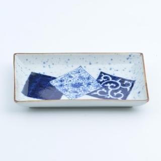 【在庫限り】有田焼 福泉窯 染付松竹梅正角盛皿【新品・送料込】 松竹梅 正角盛皿 | 伝統的染付 - 有田焼のまるぶんオンライン