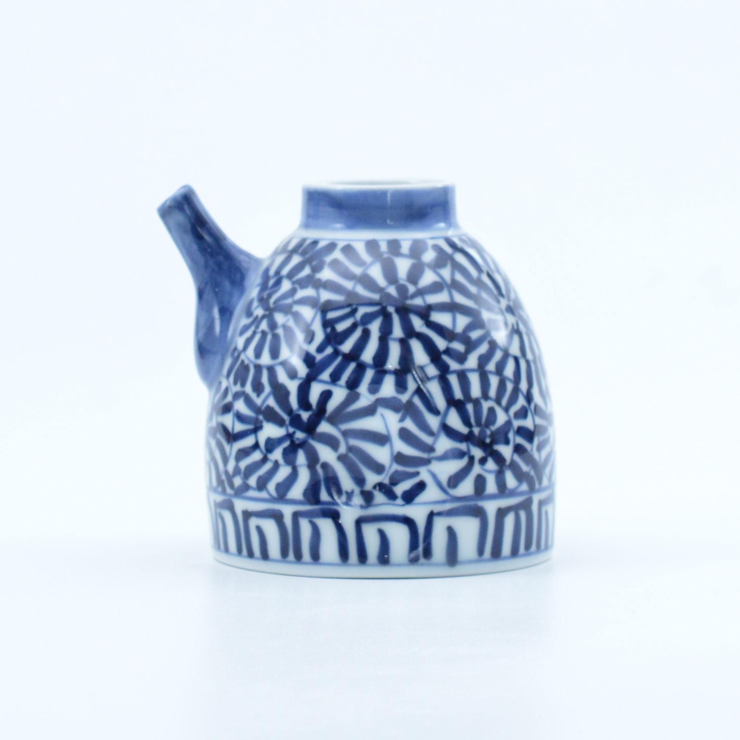 蛸唐草 徳利 | 二口燗の磁器 - 有田焼のまるぶんオンライン