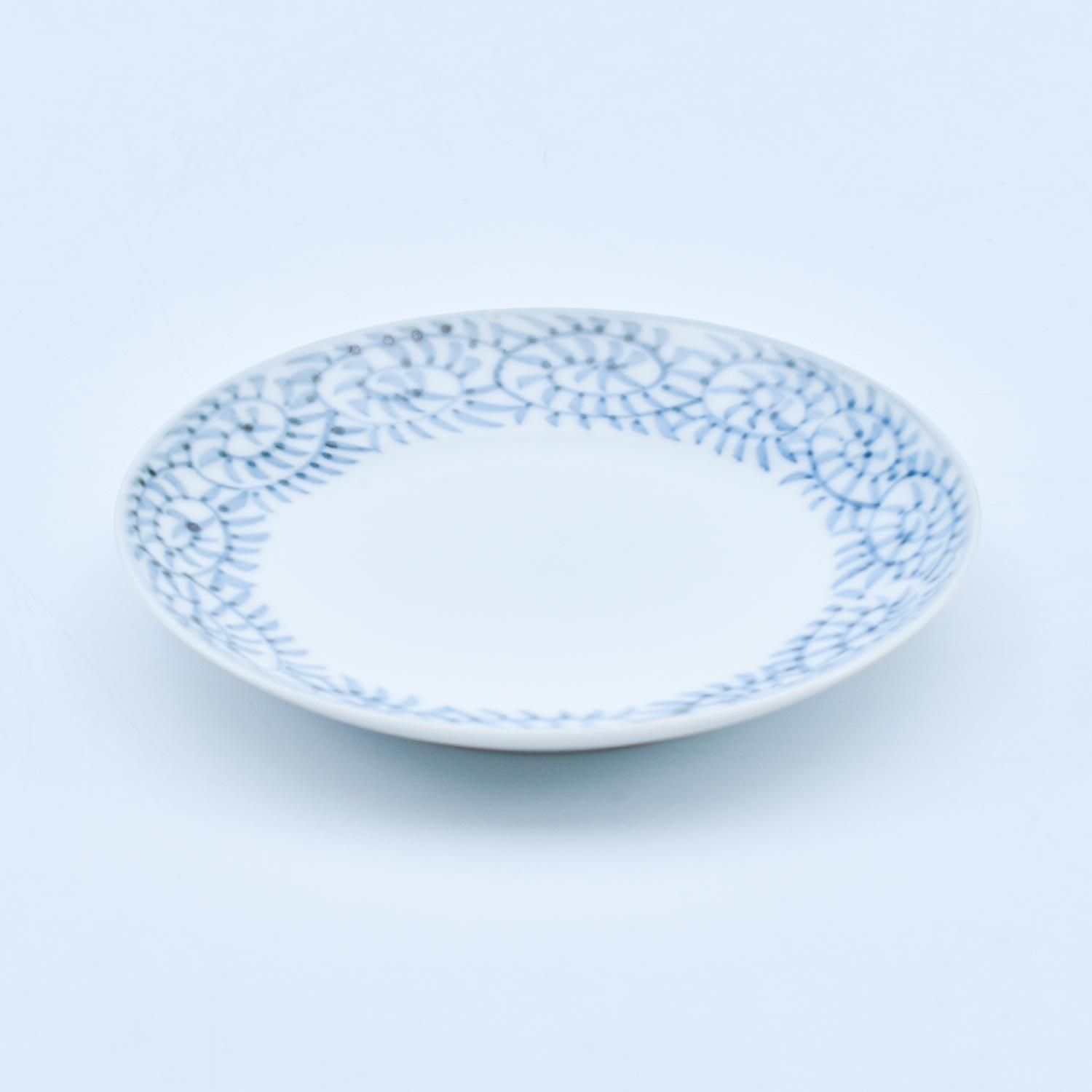 有田焼 福泉窯 染付蛸唐草富士山文 小焼物皿 4枚セット☆ 有田焼 福泉窯 染付たこ唐草 繭型蓋物 【大】 | ARITAYAKI STORE