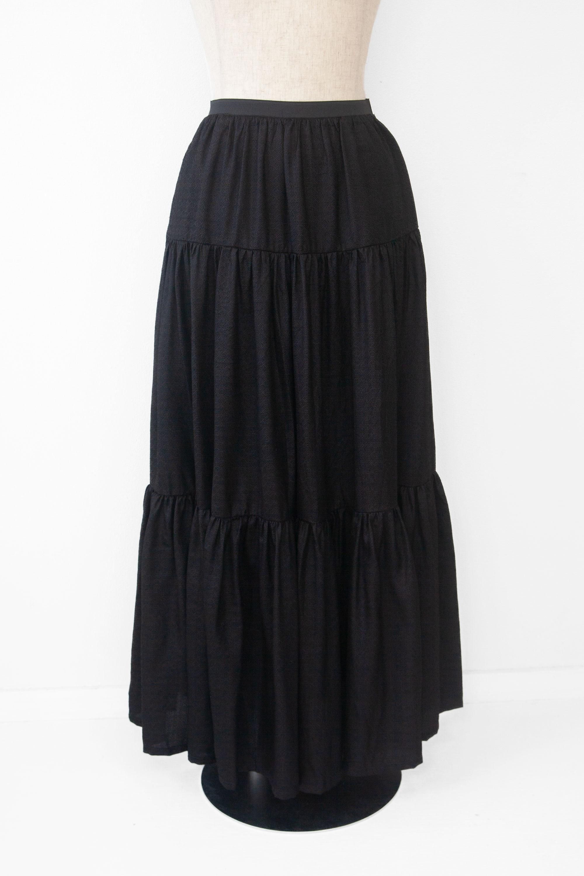 Tiered Skirt / black