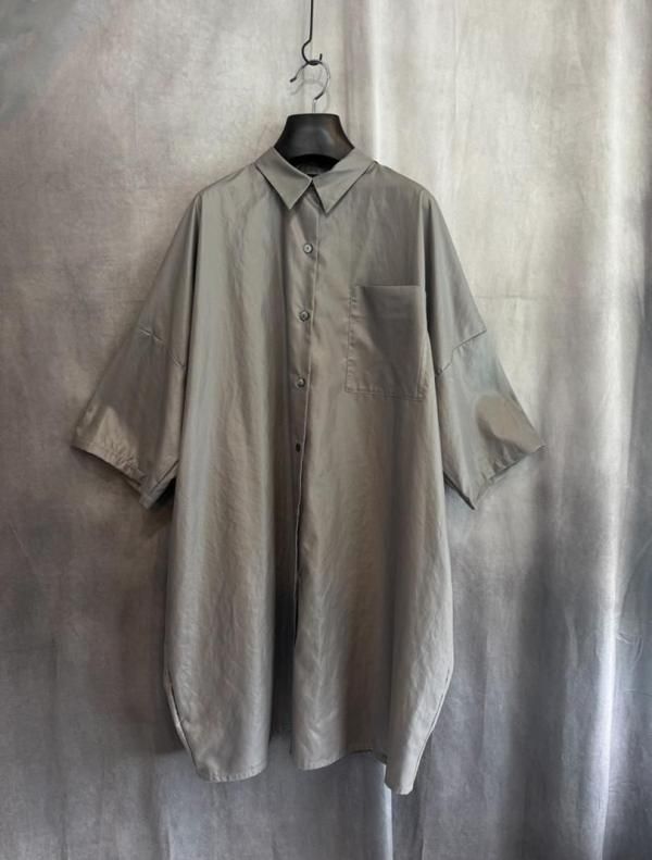 <img class='new_mark_img1' src='https://img.shop-pro.jp/img/new/icons1.gif' style='border:none;display:inline;margin:0px;padding:0px;width:auto;' />mizuiroind ߥ glossy wide half slv shirt OP å磻ɥϡե꡼֥ĥԡ