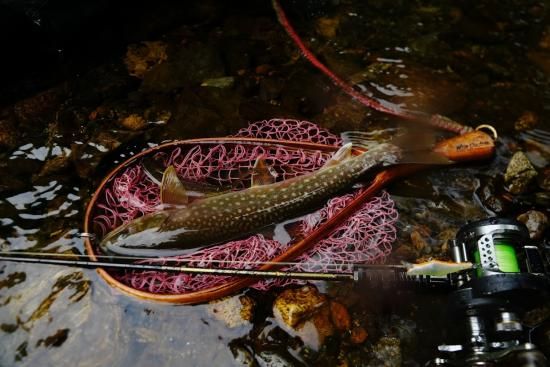 煙管　釣り人図彫刻 煙管 釣り人図彫刻 きせる / Kiseru（Pipe） – 京都の伝統工芸品
