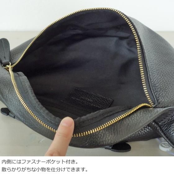 ⭐︎美品⭐︎AULENTTI ボディバッグ 黒 レザー AULENTTI（オウレンティ）の「【AULENTTI/ オーレンティ