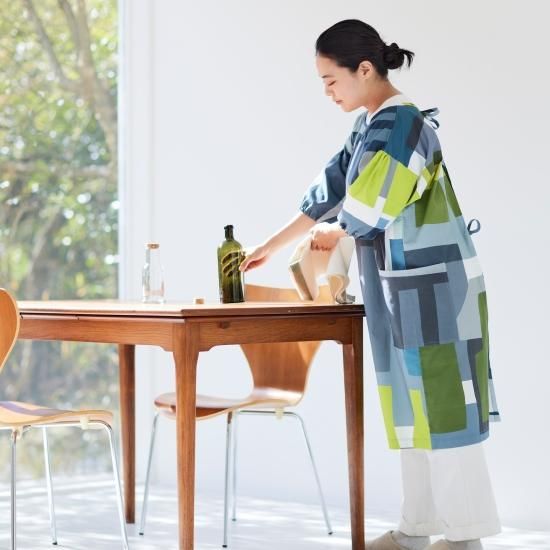 SUNNY LOCATIONのエプロンコート/キッチン柄 かっぽう着・コート