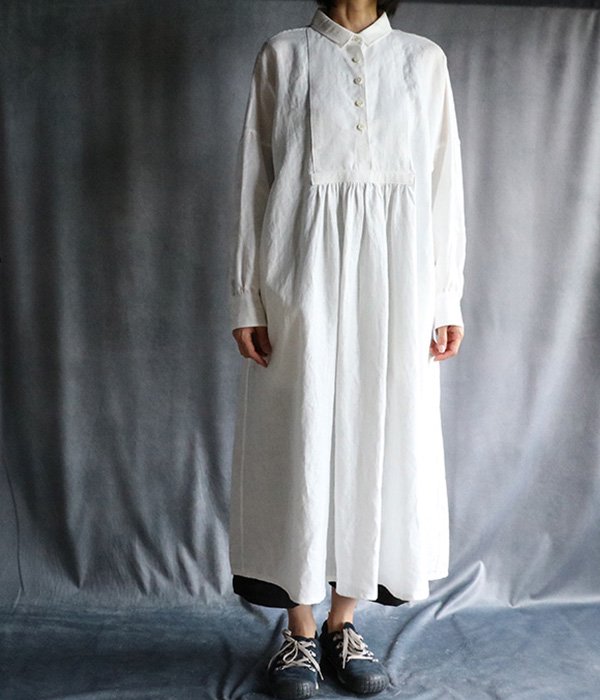 5つボタンワンピース 白 天然素材の洋服屋cimicuri 手作りのリネン服 ちみくりオンラインストア ハンドメイドの日常着