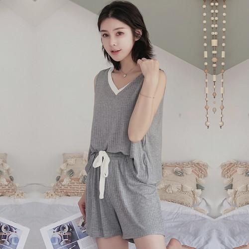 ルームウェア レディース パジャマ 寝巻き 部屋着 上下セット 2点セット ノースリーブ ショートパンツ ウエストリボン Vネック 夏 シンプル ベーシック ルームウェア レディース パジャマ プチプラ韓国ファッション 可愛いお呼ばれワンピース プチプラオルチャン ルームウェア レディース パジャマ 寝巻き 部屋着 上下セット 2点セット ノースリーブ ショートパンツ ウエストリボン Vネック 夏 シンプル ベーシック ルームウェア レディース パジャマ プチプラ韓国ファッション 可愛いお呼ばれワンピース プチプラオルチャン