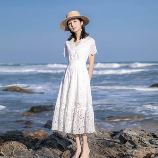 ワンピース 白 夏 ロング レース スカラップ ワンピース 夏ワンピース Vネック ワンピース ロングワンピース 夏 ワンピース 白 夏 ロング レース スカラップ ワンピース 夏ワンピース Vネック プチプラ韓国ファッション 可愛いお呼ばれワンピース プチプラオルチャン