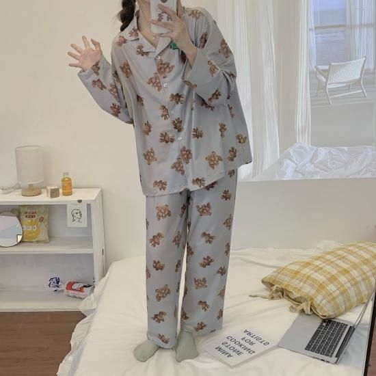 ルームウェア レディース 女の子 大きいサイズ ゆったり 秋 春 長袖 クマ柄 セットアップ 上下セット ベージュ ブルー M L Xl Xxl 部屋着 寝間着 おしゃれ かわいい お泊り プチプラ韓国ファッション 可愛いお呼ばれワンピース プチプラオルチャンワンピース通販