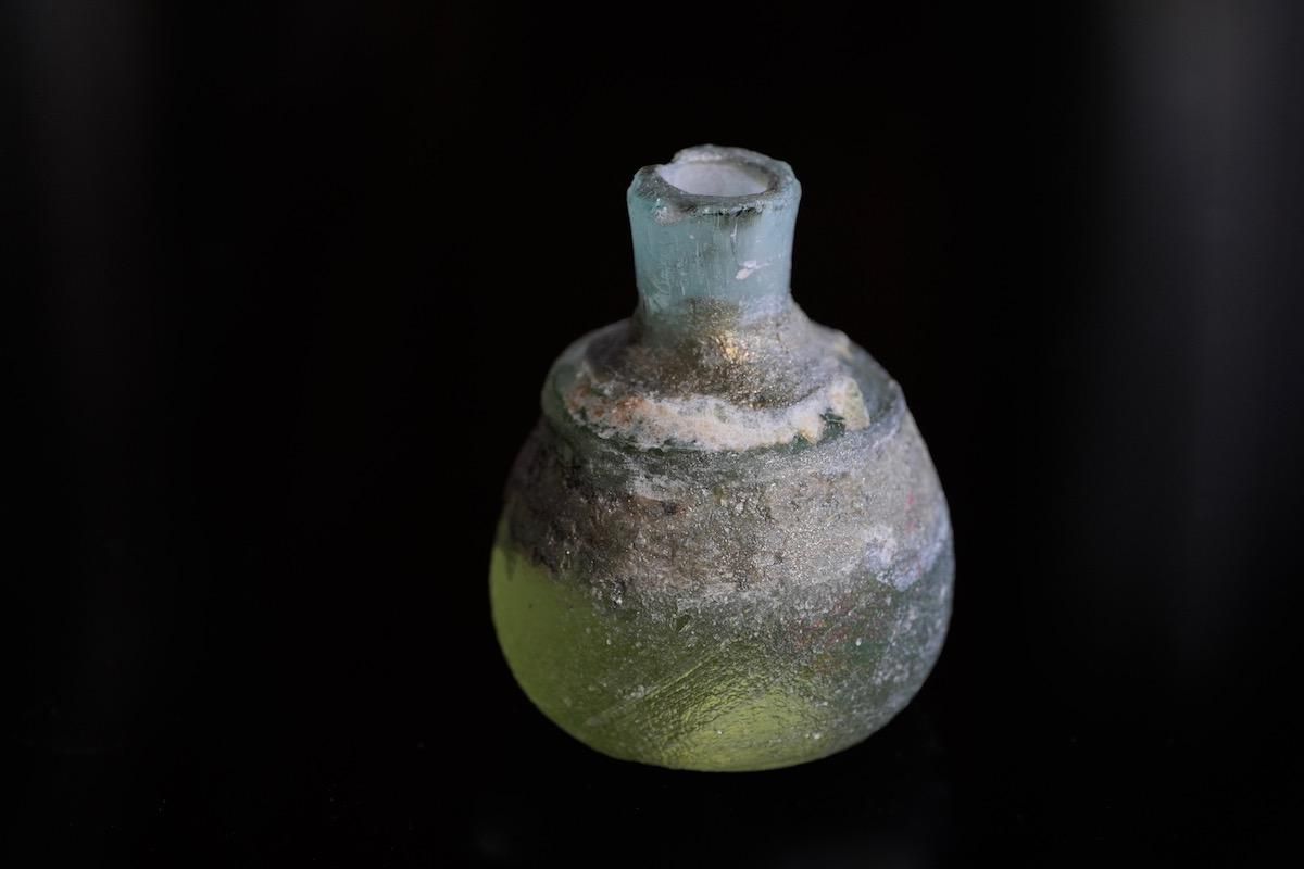 ローマングラス 小瓶] 銀化 ローマガラス 古代ローマ 壺 ビン