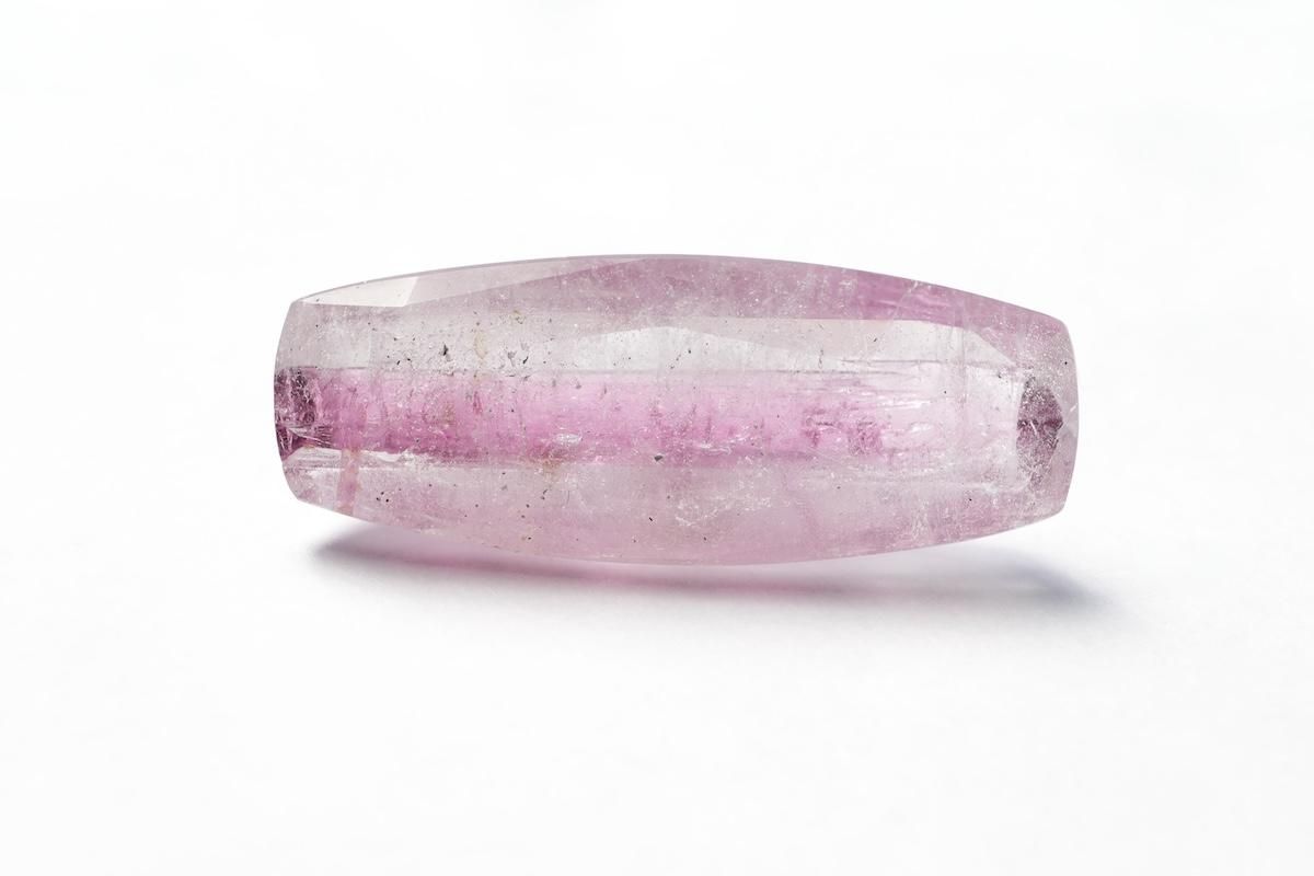 ブラックトルマリン&ピンクトルマリンインクォーツ　ロングイ龍亀　素敵な逸品 ブラックトルマリン&ピンクトルマリンインクォーツ ロングイ龍亀