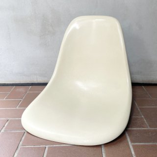 Eames Side Shell / Parchment