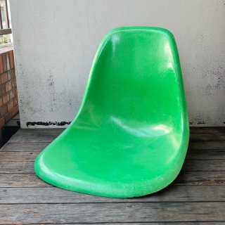 Eames Side Shell / Cadmium Green