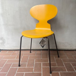 Ant Chair #3101 / Burnt Yellow x Brown Bronze