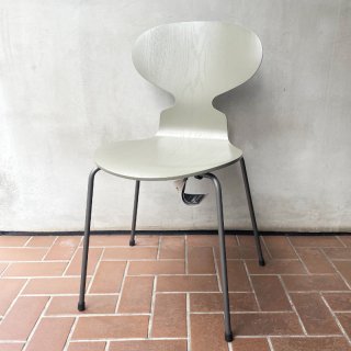 Ant Chair #3101 / Olive Green x Warm Graphite