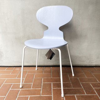 Ant Chair #3101 / Lavender Blue x White