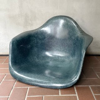 Eames Arm Shell / Navy