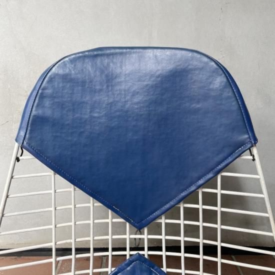 Eames Wire Chair with Bikini Pad - NICK WHITE Eames Wire Chair with Bikini Pad - NICK WHITE