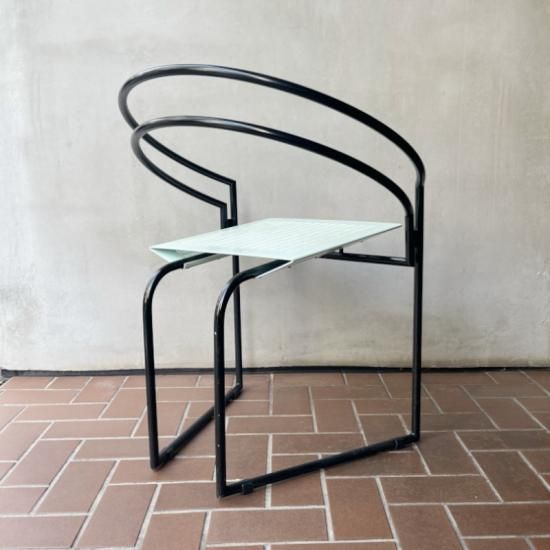 Latonda Chair - NICK WHITE Latonda Chair - NICK WHITE