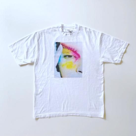 COLOR CODES BY KINYA x NICK WHITE / Tee - NICK WHITE