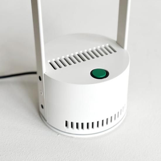 Tizio / White - NICK WHITE