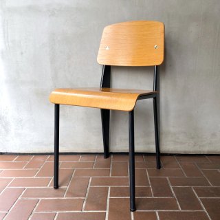 Standard Chair / Black (Used)