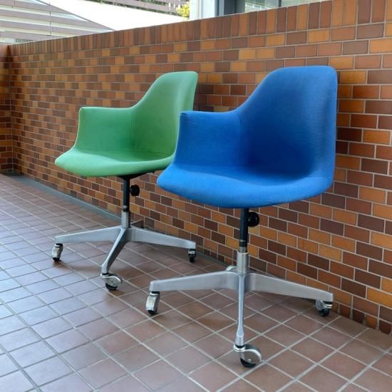 Kiyonori Kikutake & Itsuko Hasegawa / Caster Chair - NICK WHITE