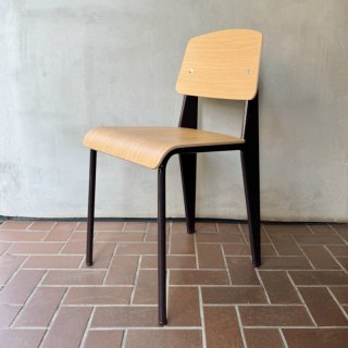 Standard Chair / Chocolate / Natural Oak