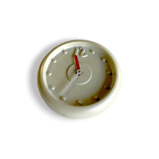 新品未使用 MoMA シラスノリユキPeep clock 未使用】MoMA シラスノリユキPeep clock - メルカリ