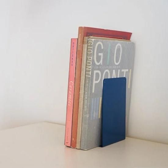 ELLEPI / Book End (Blue) - NICK WHITE