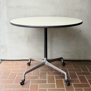 Eames Round Table Contract Base with Caster<img class='new_mark_img2' src='https://img.shop-pro.jp/img/new/icons5.gif' style='border:none;display:inline;margin:0px;padding:0px;width:auto;' />