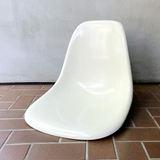イームズ　ジャンク　シェルのみ 楽天市場】イームズ チェア 座 面 のみ（イス・チェア用部品