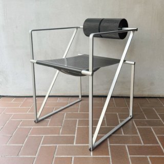 Seconda Chair / B<img class='new_mark_img2' src='https://img.shop-pro.jp/img/new/icons5.gif' style='border:none;display:inline;margin:0px;padding:0px;width:auto;' />