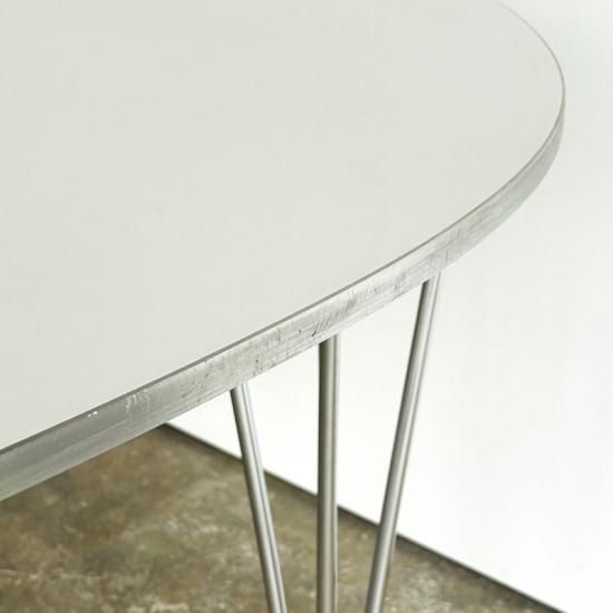 Fritz Hansen / Super Elliptical Dining Table - NICK WHITE