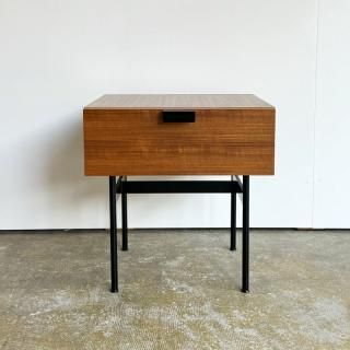 F181 Drawer Table / Used